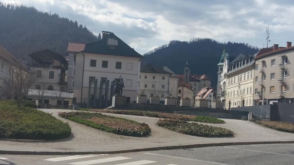 Villa Tollazzi Logatec Buitenkant foto